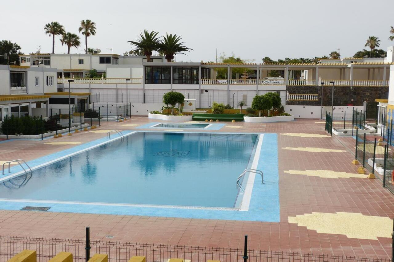 מלון Suncanarias Estudio El Drago 326 2*